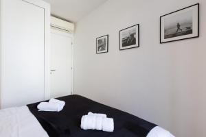 Urban Pearl YourHostHelper