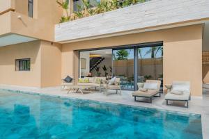 Villa Blanca 2 heated pool cooking possible