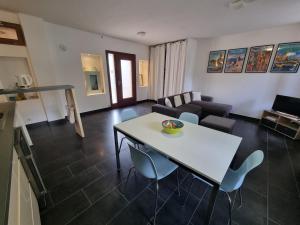 Appartement centre Collioure avec terrasse & WiFi - FR-1-309-190