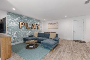 The Salty Blue l Pool l Walk to Beach