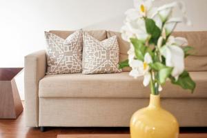 Stunning Dock Views Canary Wharf Retreat