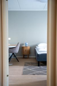 Stylish 2-bedroom family apt. with sauna and parking