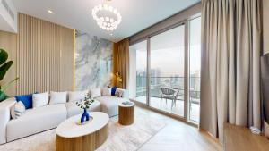 Vacationer Holiday Homes I Chic 1 Bed with Skyline and Canal View