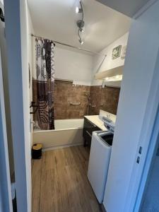 Appartement Cosy avec terrasse, proche centre-ville