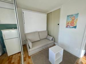 Studio rénové, proche port & village, parking, animaux admis - FR-1-796-83