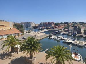 Studio rénové, proche port & village, parking, animaux admis - FR-1-796-83