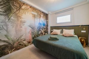 La Jaula Dorada Apartment with Pool and Terrace