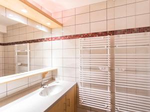 Appartement 2 pièces · Balcon · Wifi gratuit - FR-1-346-403