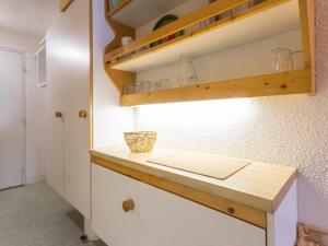Studio 4 pers, ski aux pieds, balcon, Les Arcs - FR-1-346-453