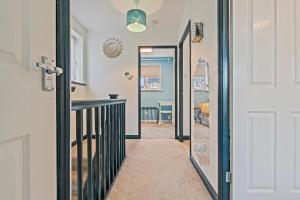 Modern Stay in Nuneaton with Free Parking