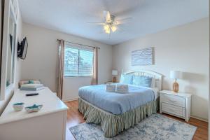 Beach and Tennis Getaway