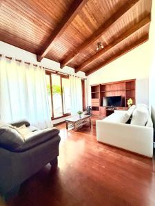 Casa à beira mar na Praia da Villa