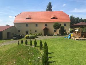 Country House in Włosień
