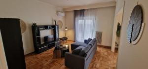 Houseloft Volos SeaView Hub