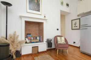 StayEasy Correggio - Milanese Style - Central Area