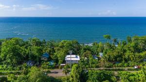 Beachfront Villa Casa Blanca with Private Pool