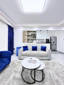 Luxe By Wowza