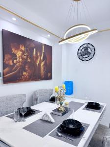 Luxe By Wowza