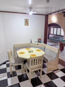 Itaúna Beach House Mansion