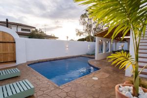 Casa Marisa en Riumar ( a 100m de la playa )