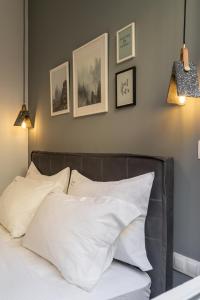 Elegant City Apartment at Alexandras Ave