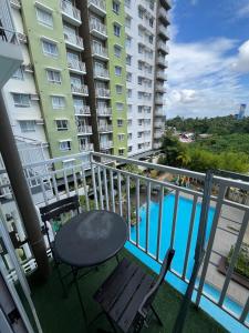 Studio Unit with Balcony 5th Floor