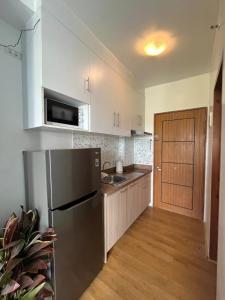 Studio Unit with Balcony 5th Floor
