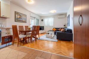 Apartment Makarska 29