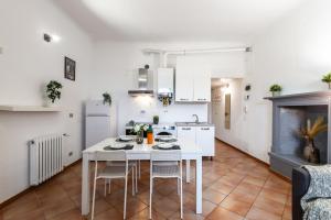 StayEasy Ripa27 - 4 pax Studio with Navigli View