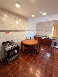 Departamento amplio sobre la peatonal con 3 habitaciones