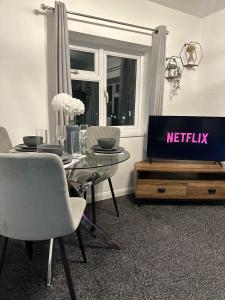 Stylish 2 Bedroom, Perfect For Business Stays