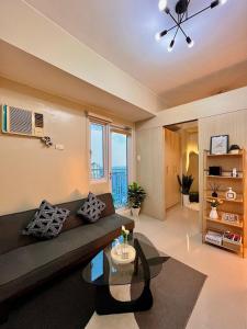 Solace 71 - Grass Residences