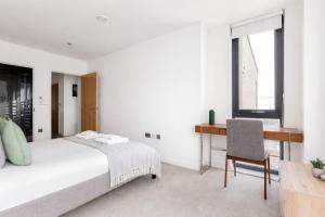 Camden Central Serviced Apartment