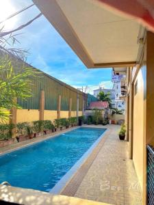CAMPVILLE midrise CONDO ALABANG
