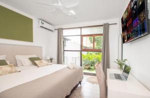 Habitación privada con terraza y WiFi rápido en el centro