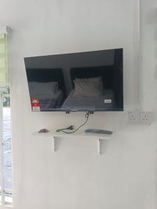Tiny House Anjung Batu Tangkak
