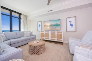Phoenix West 908