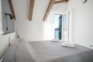 Apartments by the sea Tribunj, Vodice - 4174