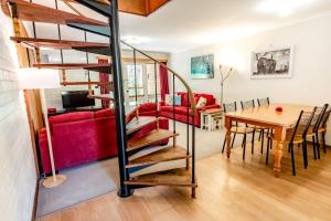 Cedar Holiday Units - Apartment 2