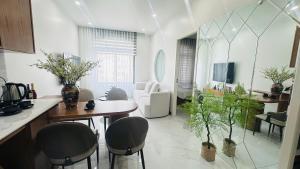 Sunrise Home