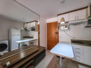 Hotel no Lago | Varanda e Piscina