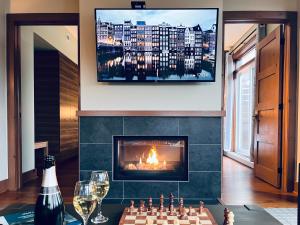 Condo haut de gamme vue lac - 2 chambres - Tremblant