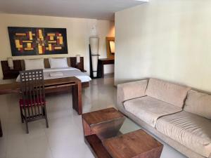 Marinos Place Legian