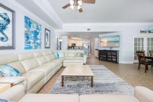 Phoenix West 2103 condo