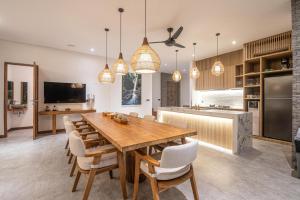 4BR Private Pool Villa with Rice Views