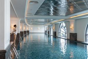 FLC Ha Long Luxury Hotel by Thang Loi