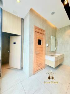 Sky Land KLCC Axon Residence Service Suite by Luxe Home