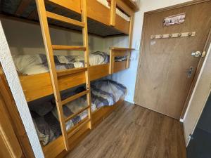 Studio 4 pers. Serre-Chevalier, Balcon Sud-Est - FR-1-330E-139