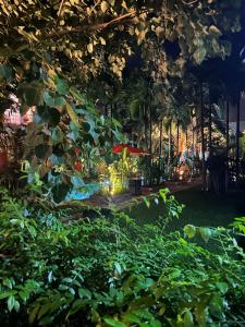 Duplex, 1BR Loft, King Bed, Pool, Garden, Sony Soundbar