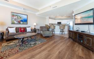 Phoenix West 206 condo